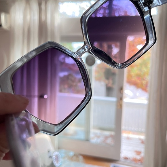 Ryan Simkhai Sunglasses - Picture 3 of 4